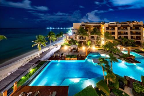 205 C: Centrally located Apto. with ocean view — 4-Star Luxury Hotel in Playa Del Carmen, Mexico