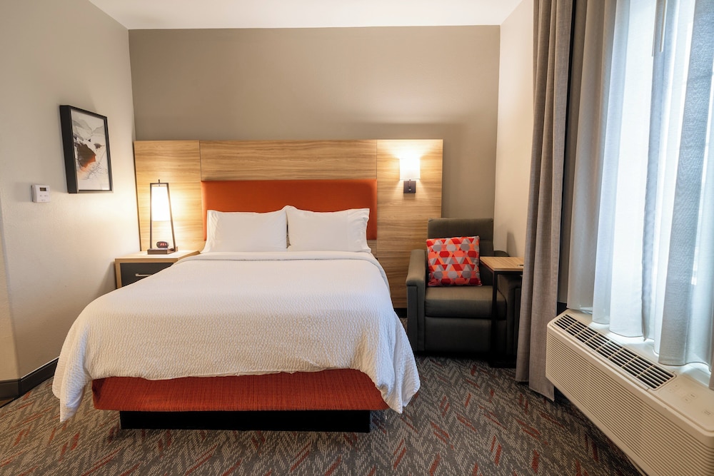 Candlewood Suites Deer Park TX by IHG - photo 15
