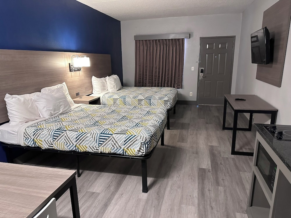 Studio Suites Extended Stay - photo 8