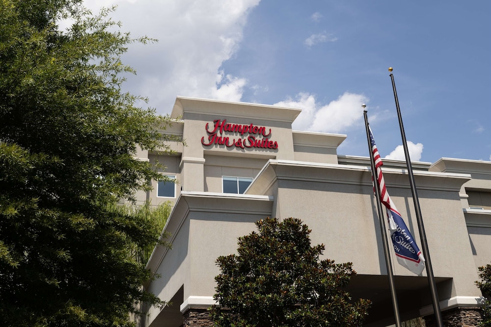 Hampton Inn & Suites Greensboro Coliseum Area - photo 87