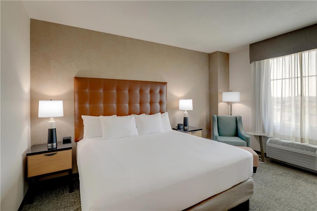 Drury Inn & Suites Dayton North - photo 17
