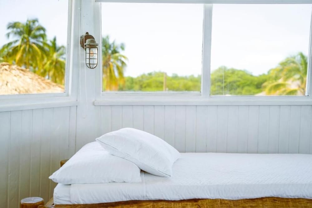 Quinta Del Mar Crystal Beach — Sucre