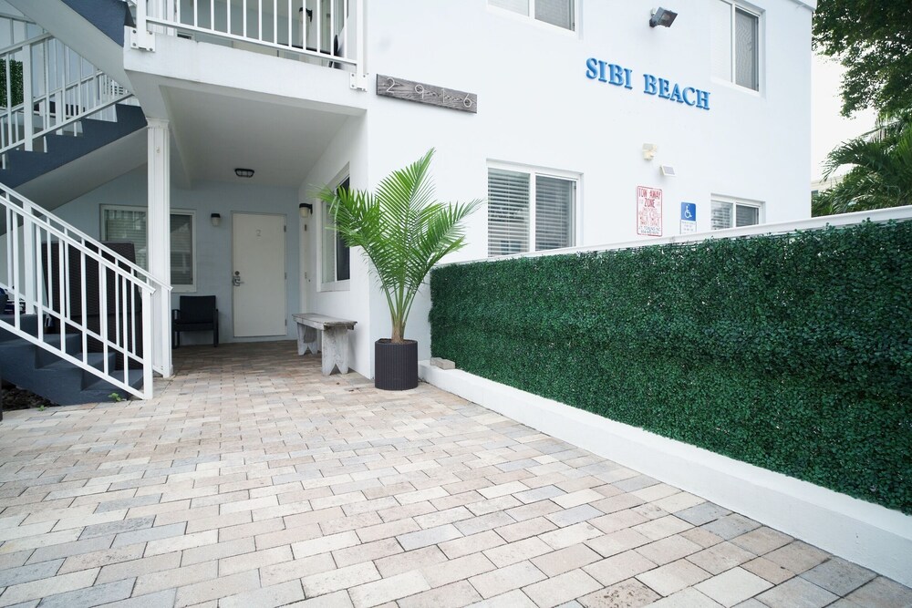 Sibi Beach Hotel - photo 51