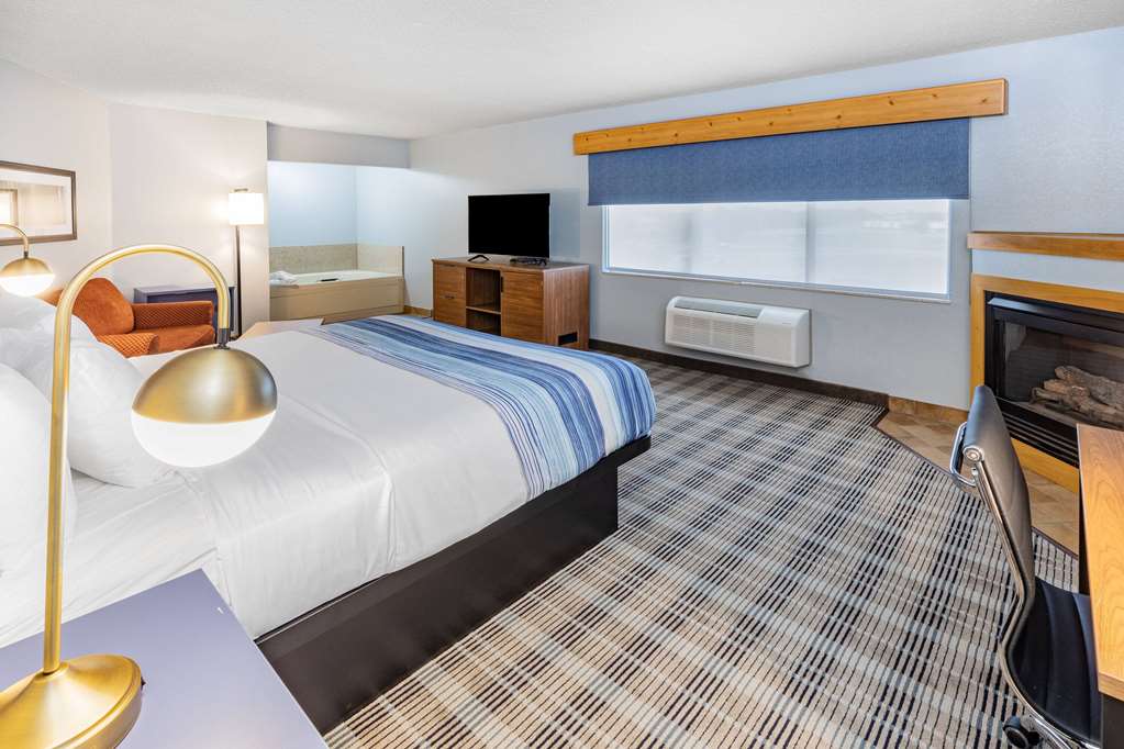 AmericInn by Wyndham Sayre - photo 41