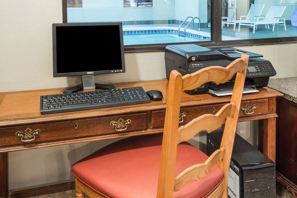 Travelodge by Wyndham Longmont - photo 28