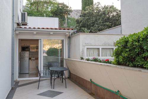 Kiki Apartment