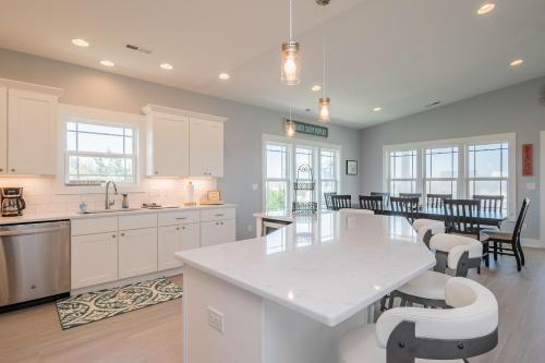 Sweet Sunshine by Oak Island Accommodations - photo 41