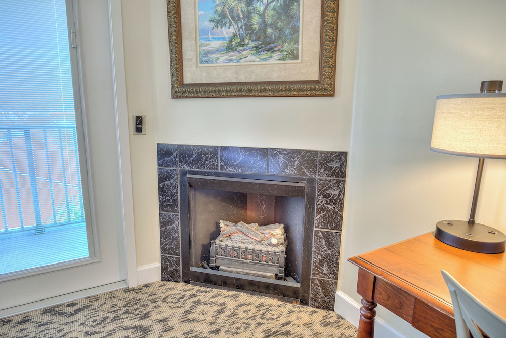 La Fiesta Ocean Inn And Suites - photo 62