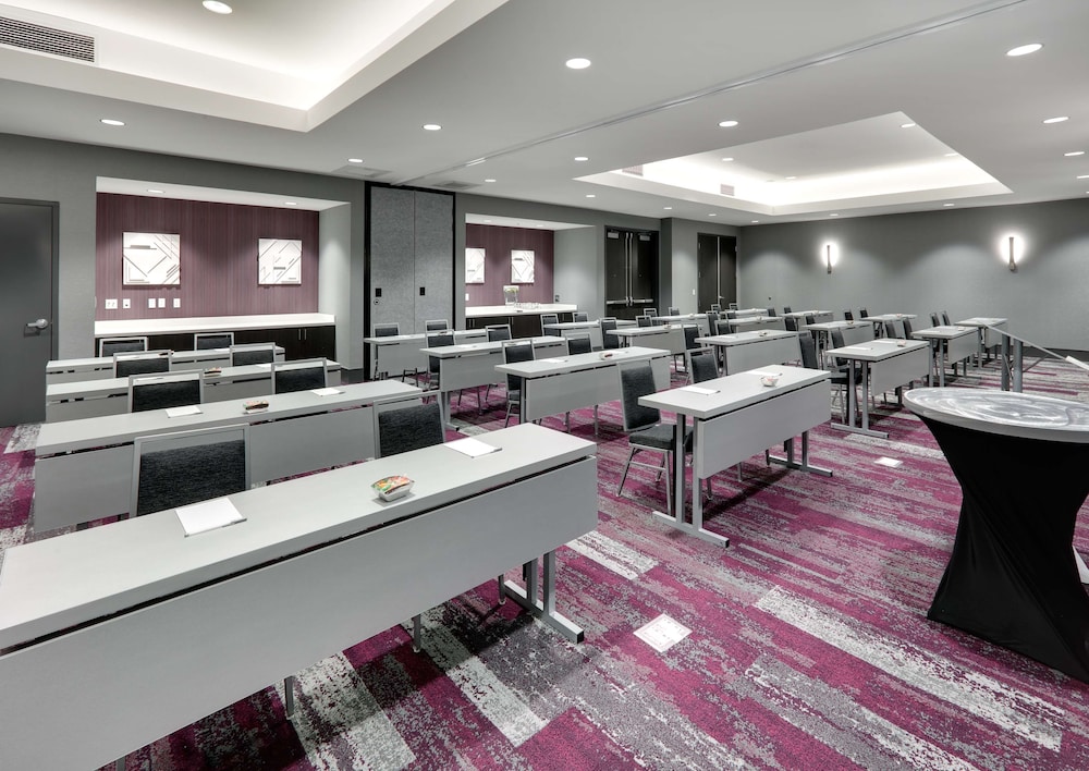 Hampton Inn by Hilton Irvine Spectrum Lake Forest - photo 27