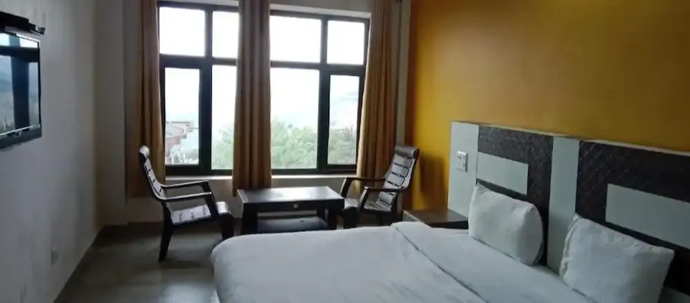 Taarab View - carbon neutral hotel in Shimla