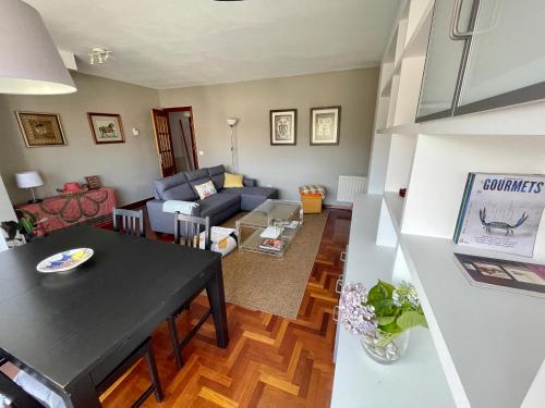 Precioso Duplex En Nigran — Nigran