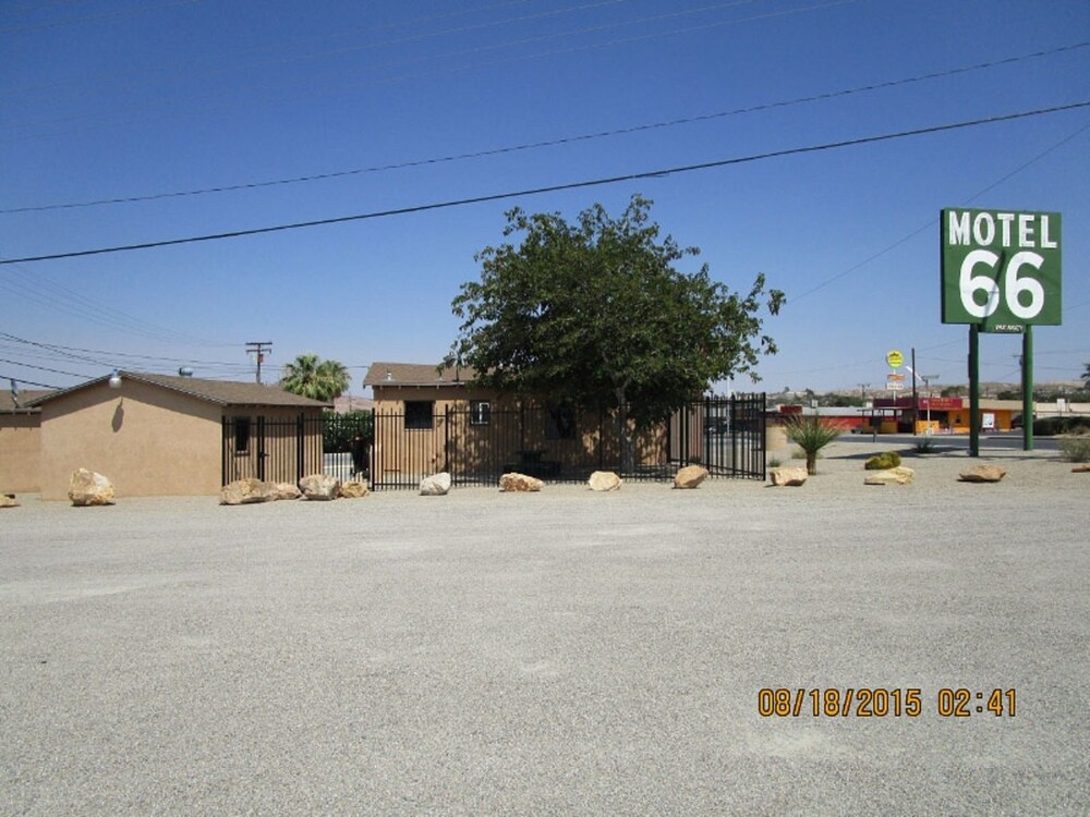 Motel 66 - photo 10