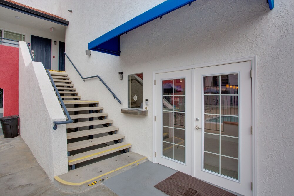 Quality Inn San Diego South Chula Vista - photo 40