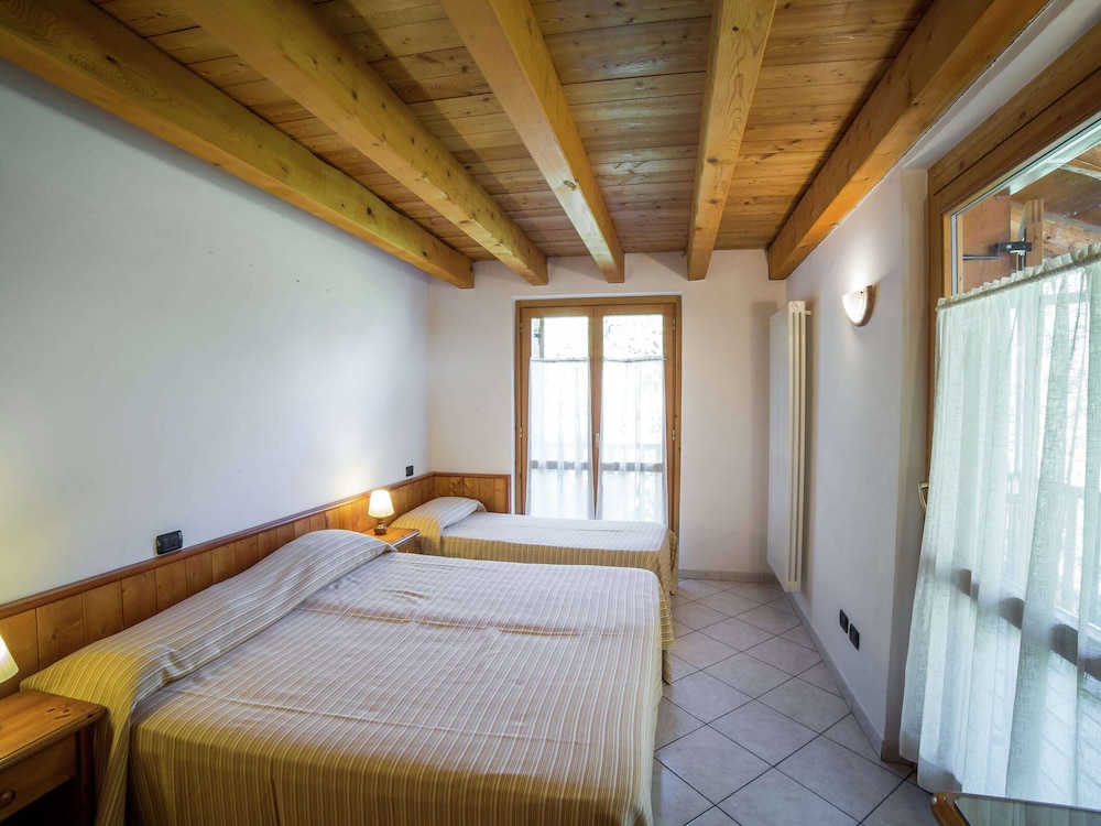 A Cozy Alpine Retreat — Antey-Saint-Andre — photo 3