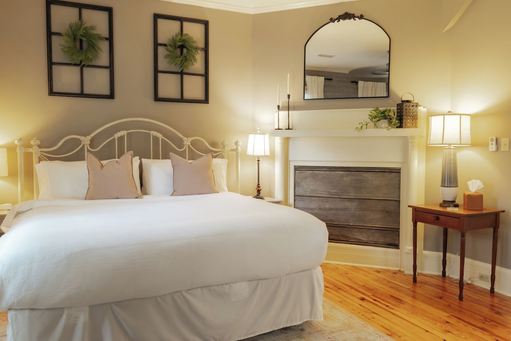 The Trott House Inn - photo 5