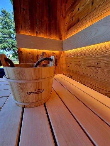 Haus am See — 4-Star Luxury Hotel in Maria Woerth, Austria