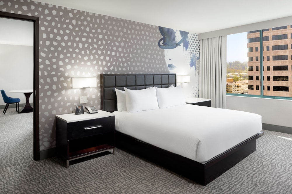 Hilton Woodland Hills Los Angeles - photo 10