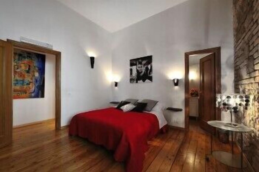 Caesar's Rooms - last minute hotel in Rome