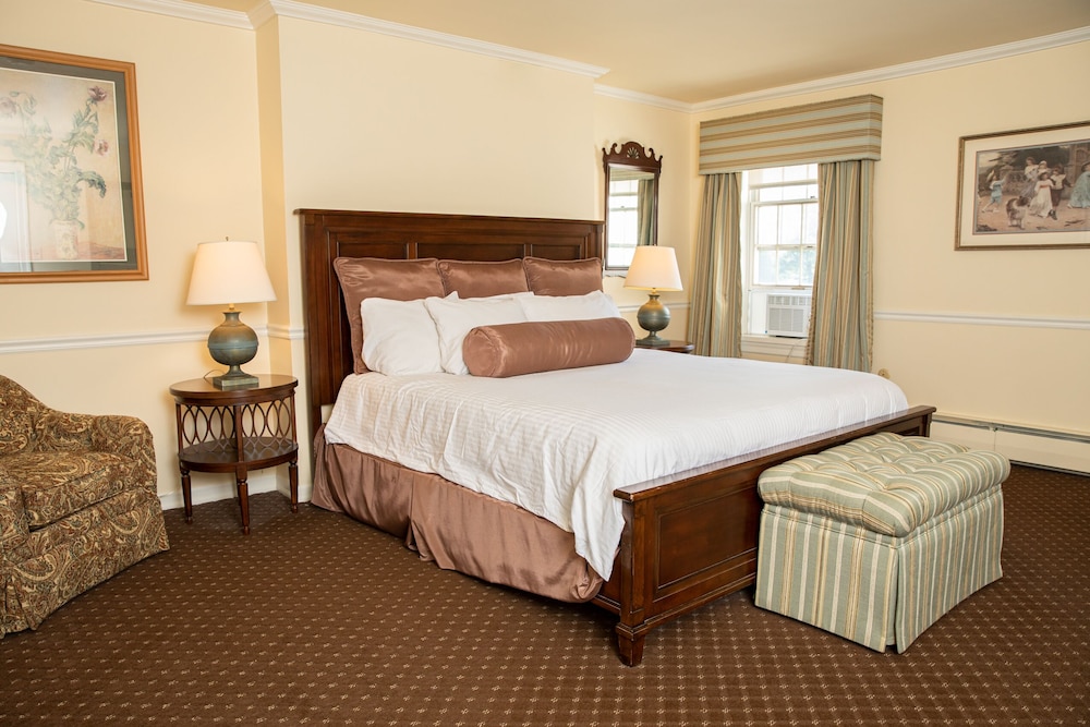 Plumsteadville Inn - photo 6