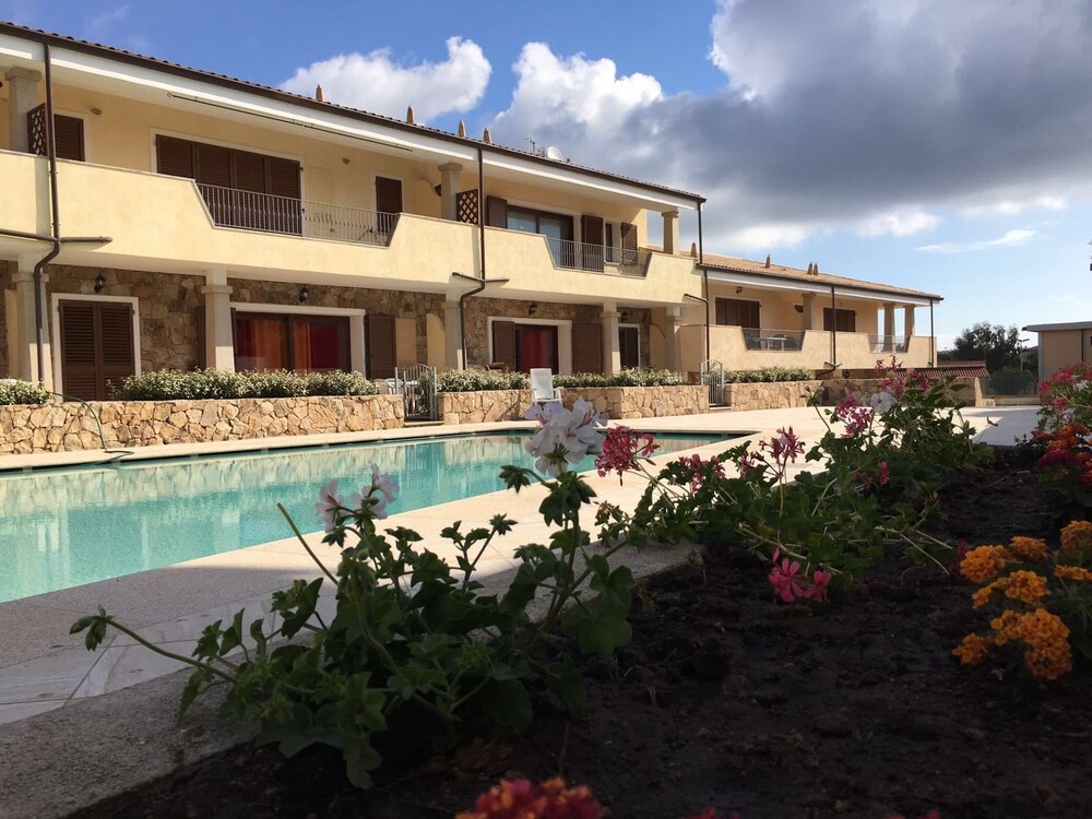Le Perle - carbon neutral hotel in Palau