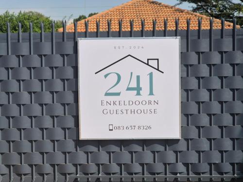 @241 Enkeldoorn Guesthouse — 4-Star Luxury Hotel in Pretoria, South Africa