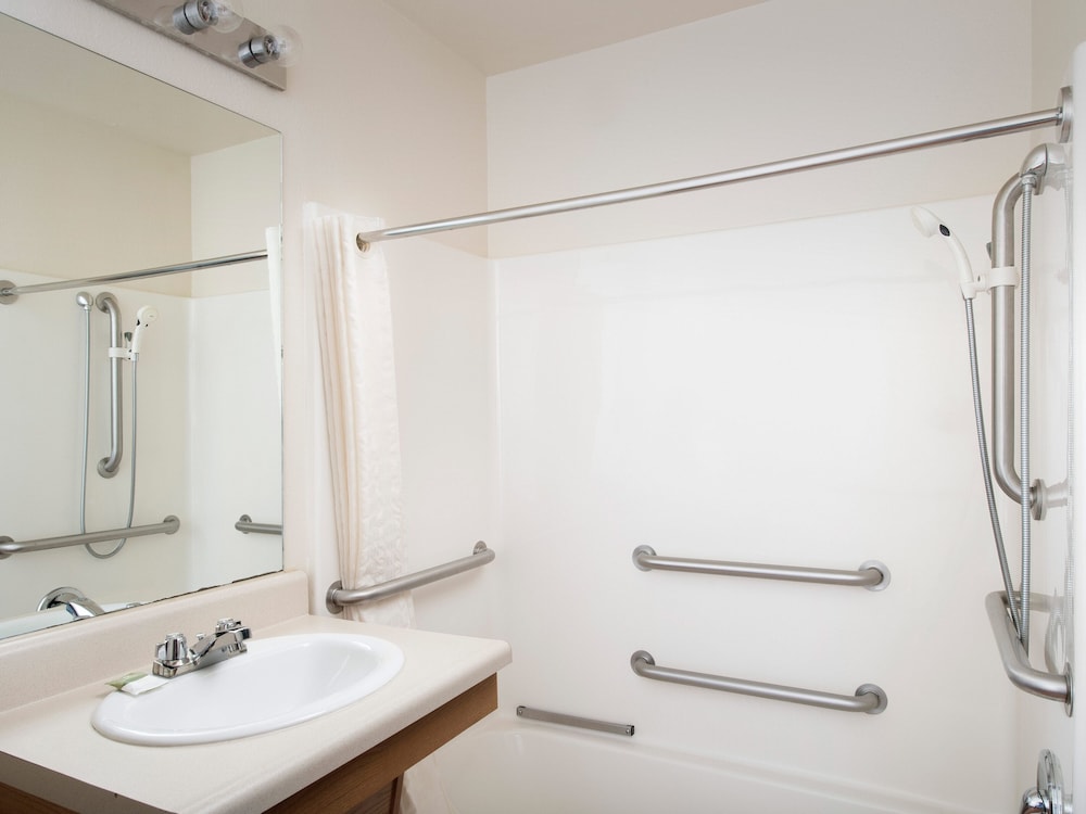 WoodSpring Suites Wilkes Barre - photo 15