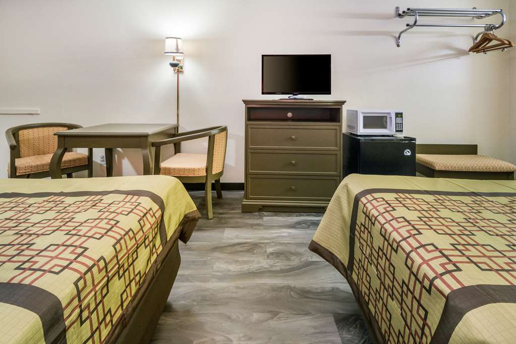 Rodeway Inn Ranger I 20 - photo 13