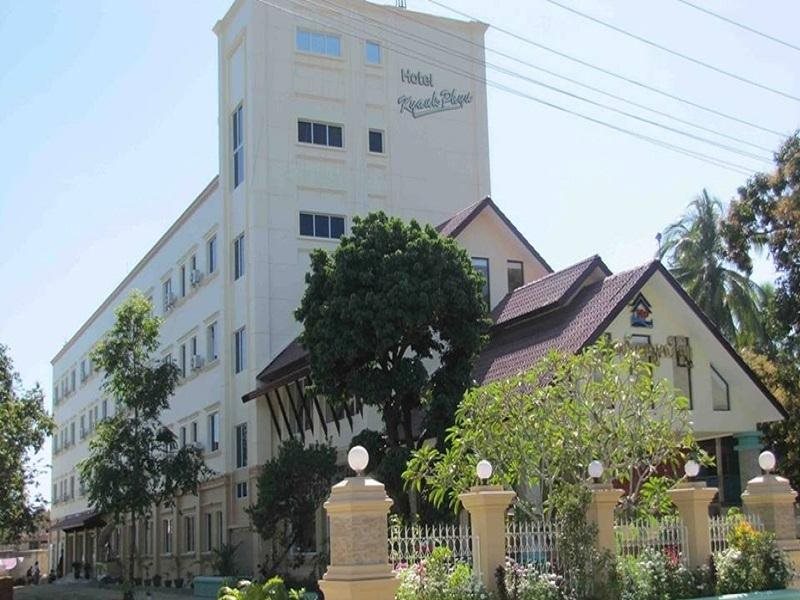 Hotel Kyauk Phyu in Sittwe, Myanmar
