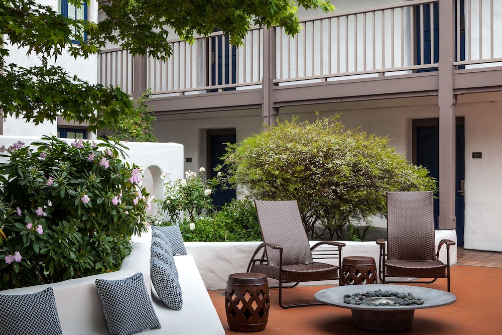 Hotel Pacific - photo 25
