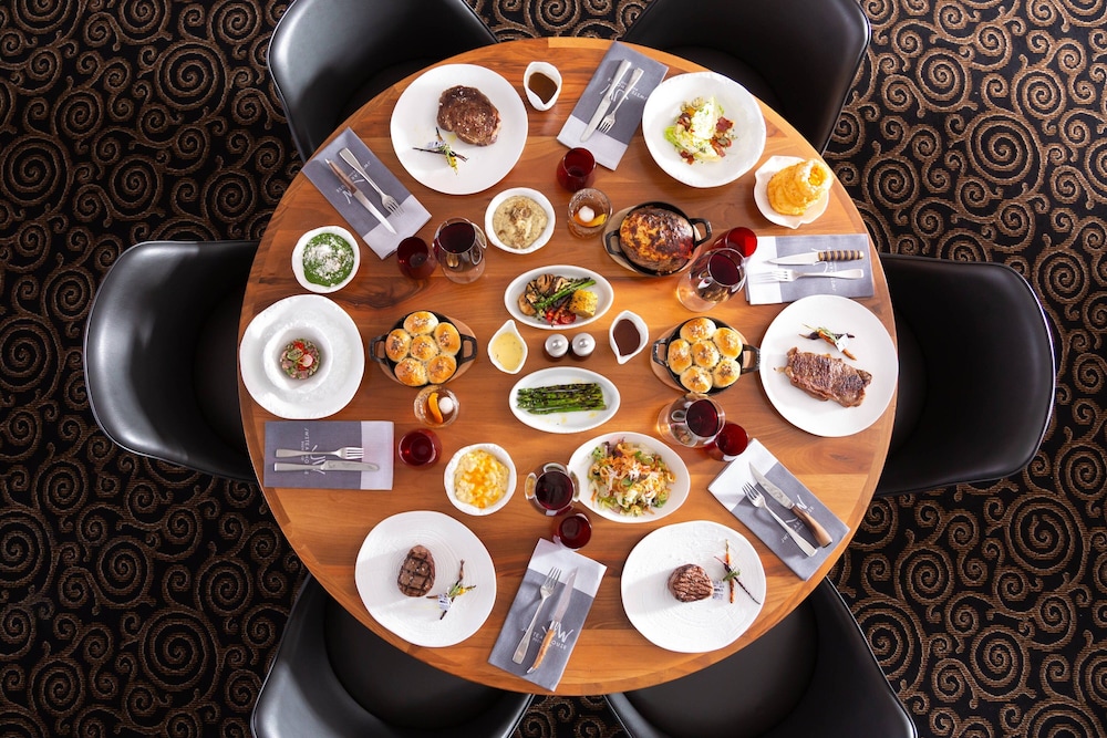 מזון ומשקאות