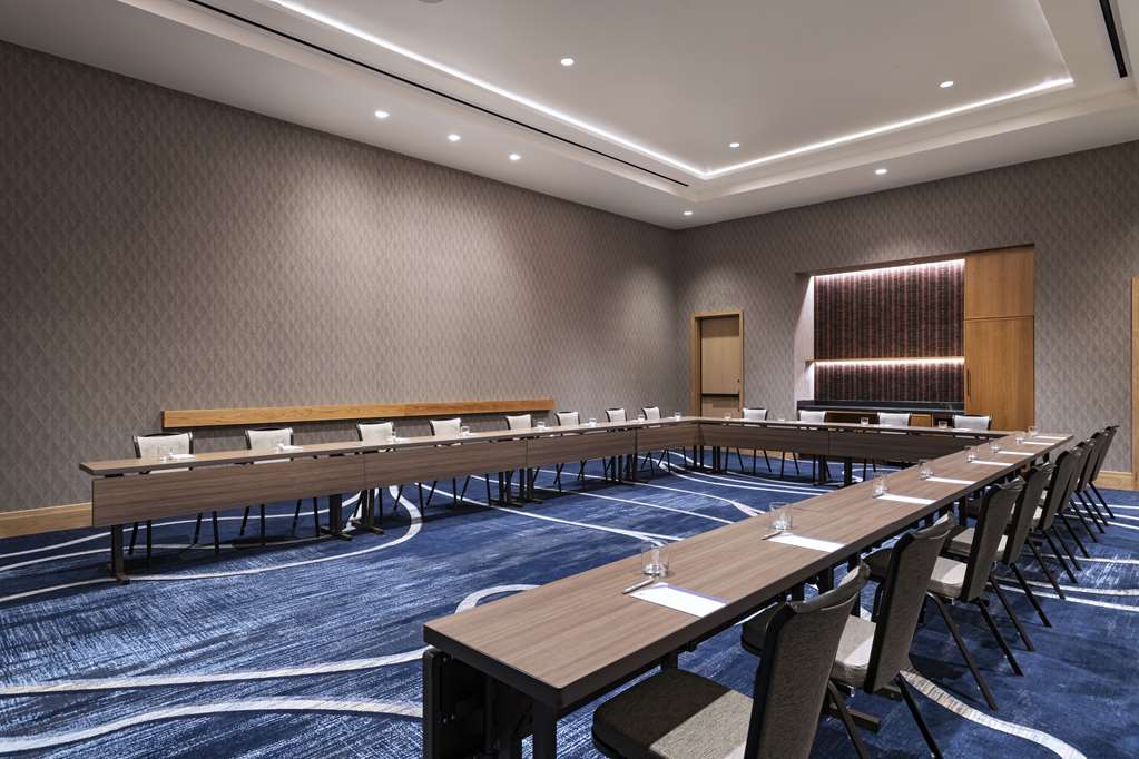 Hyatt Regency Conroe - photo 13