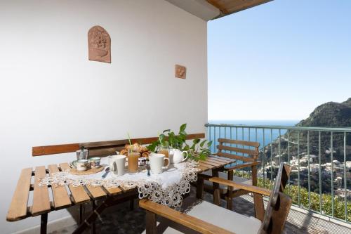 Casa Bianca — 4-Star Luxury Hotel in Positano, Italy