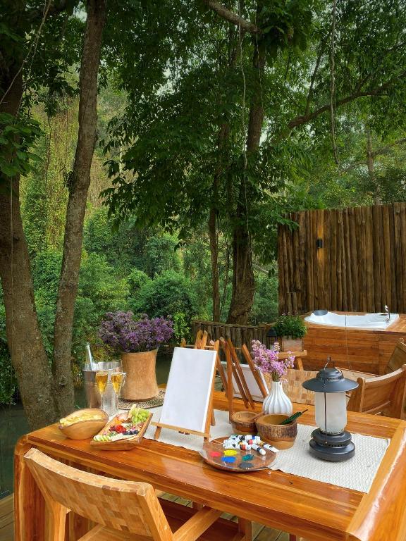 Lagöm Village Resort in Chiang Dao, Thailand