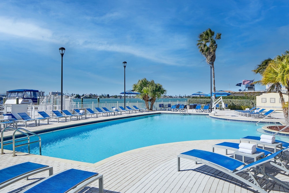 Courtyard St. Petersburg Clearwater Madeira Beach - photo 39