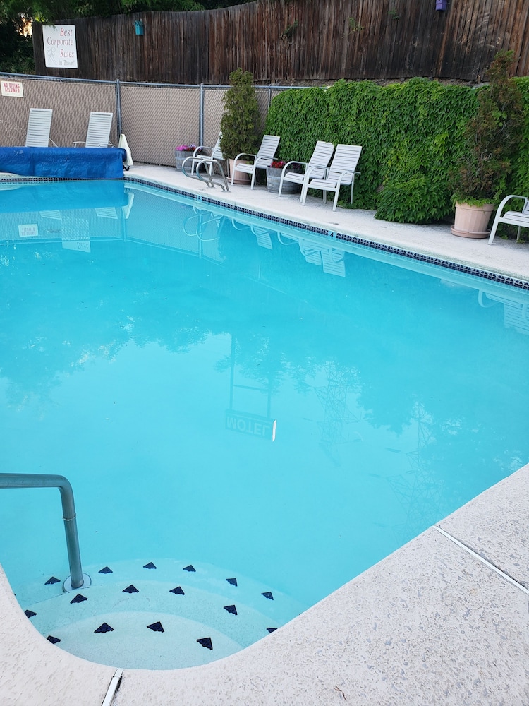 Columbia River Inn - photo 24