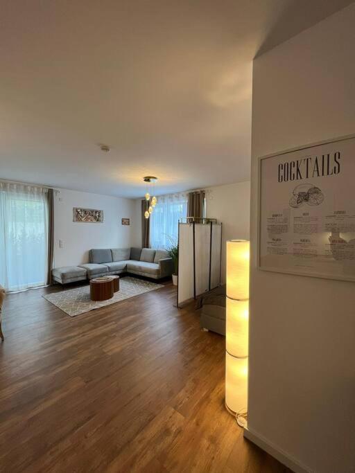 Moderne Wohnung mit 4 Betten — 4-Star Luxury Hotel in Bochum, Germany