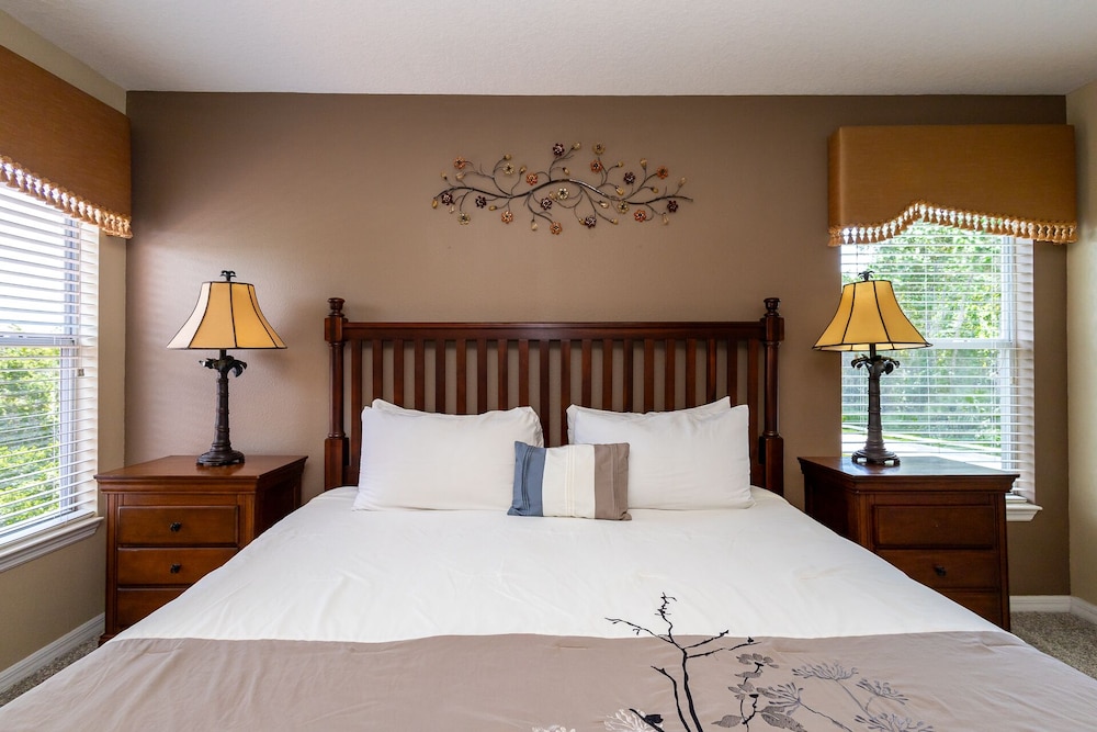 Magnificent Modern Dream Resort 20 Minutes From Disney 470 - photo 15