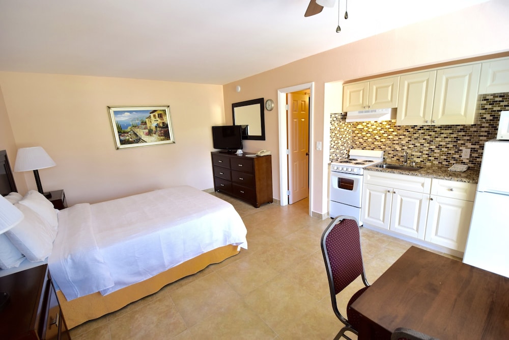 Surf Side Resort - photo 12