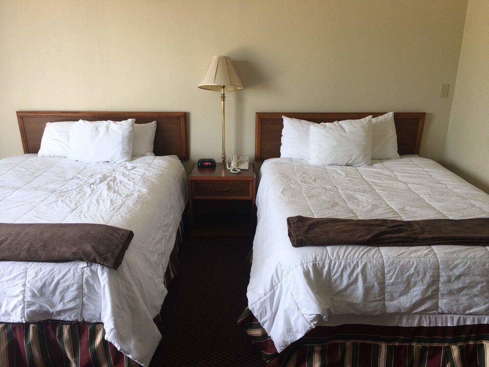 Best Western Plus Wausau Tower Inn - photo 17