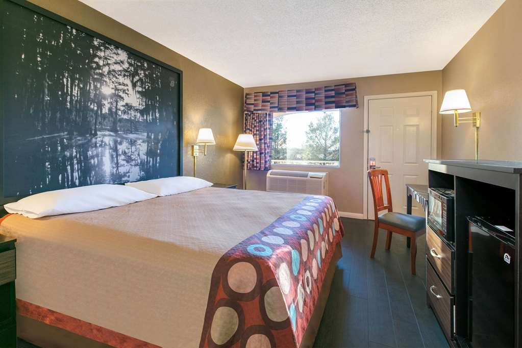 Super 8 by Wyndham Abilene North - photo 10