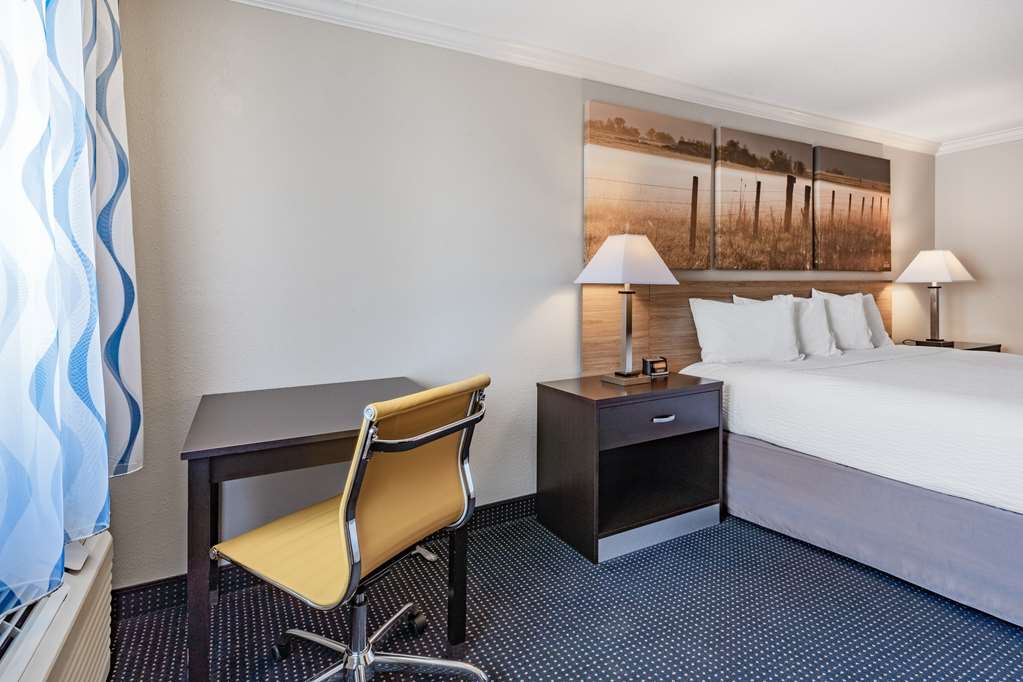Days Inn by Wyndham Winnemucca - photo 17