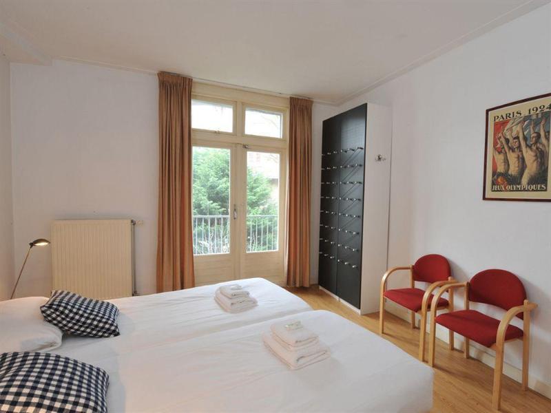 Olympic Stadium Apartment