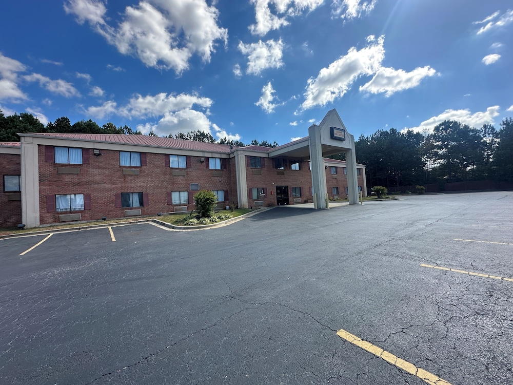 Budget Inn By OYO Barnesville Hwy 41 - photo 33
