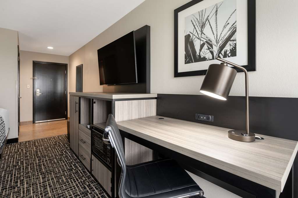 Best Western Plus Greenwood Indy South Inn - photo 15