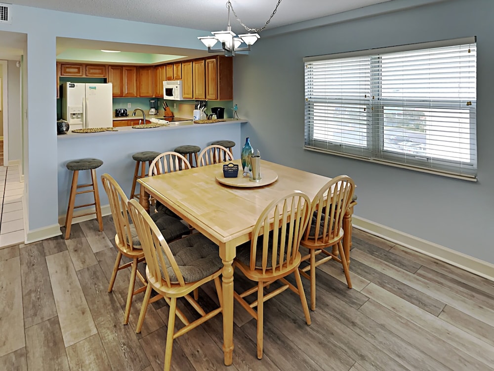 Regency Towers by Southern Vacation Rentals - photo 402