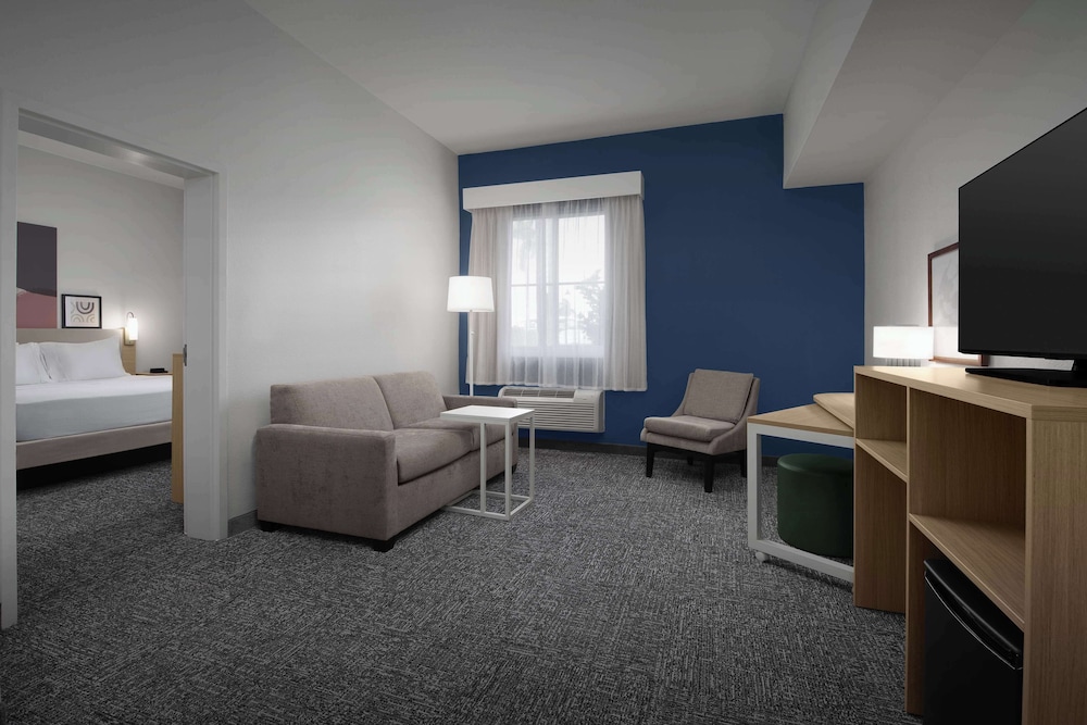 Spark by Hilton Miami Doral - photo 18