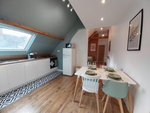 Au 26 Calais T3 in Calais, France