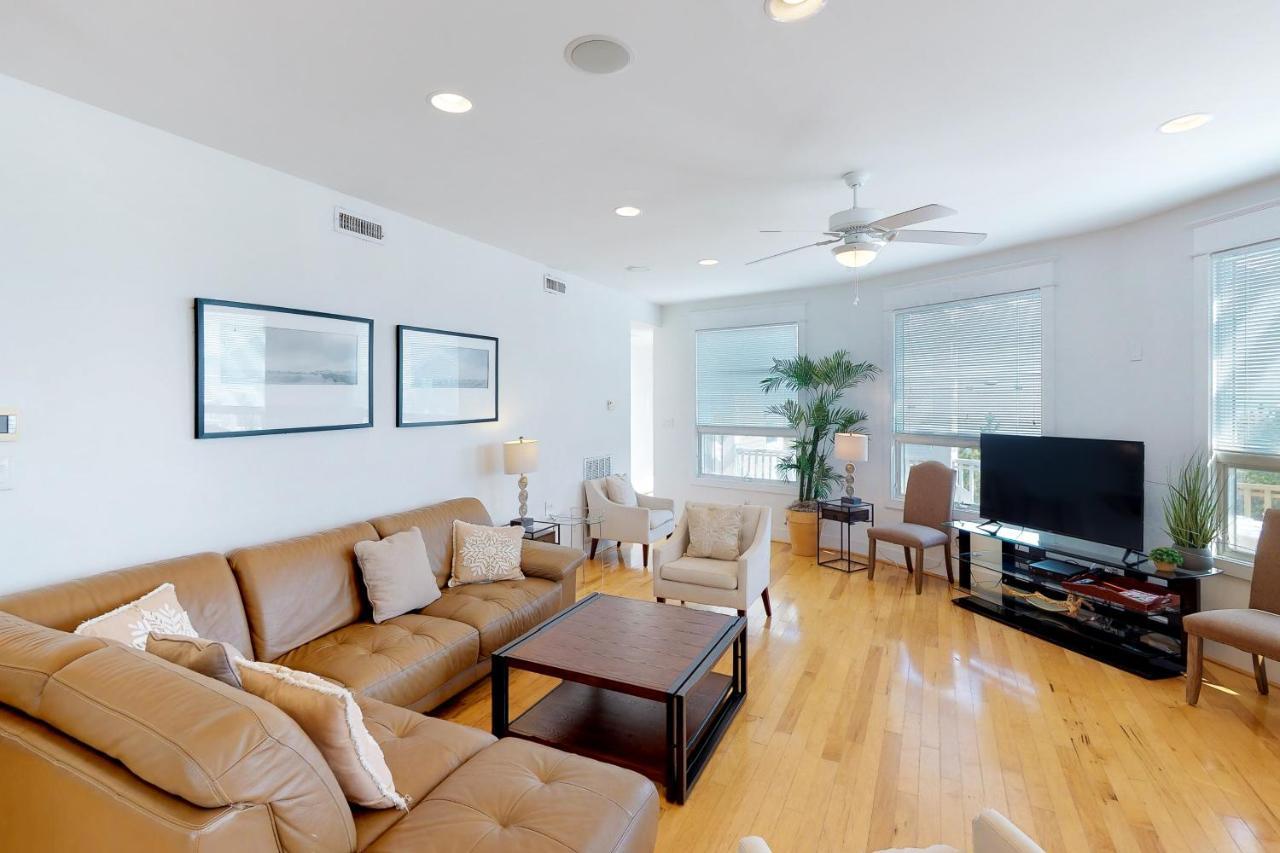 Coastal View II — 4-Star Luxury Hotel in Virginia Beach, United States