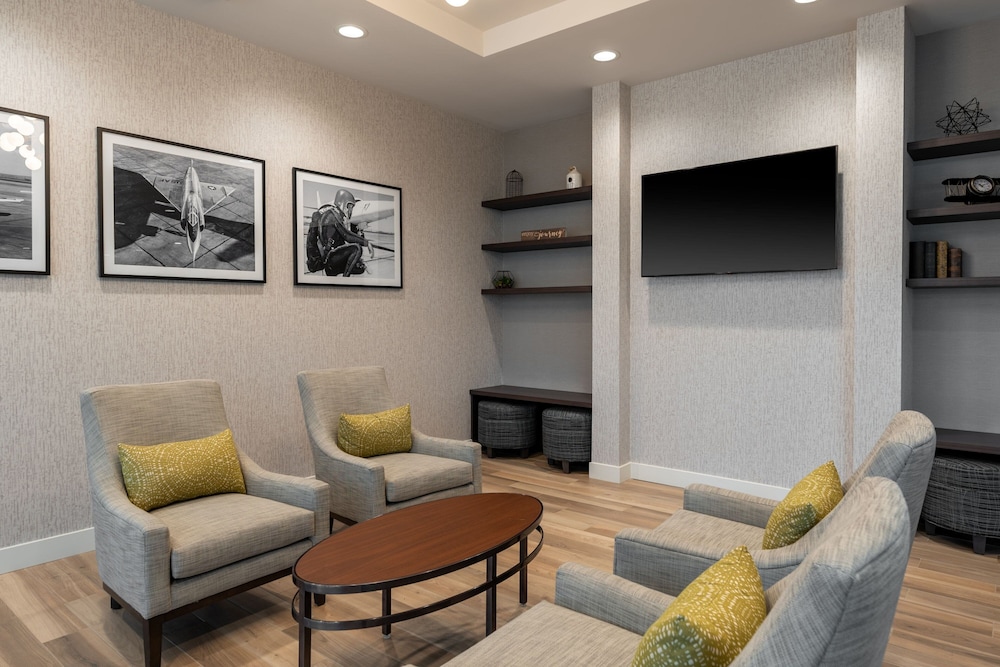 Residence Inn by Marriott Lancaster Palmdale - photo 47