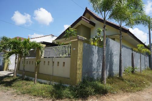 Hotel O Kost Amantu in Banyuwangi, Indonesia